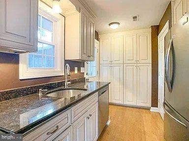 225 Allendale Drive - Photo 14