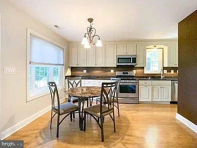 225 Allendale Drive - Photo 3