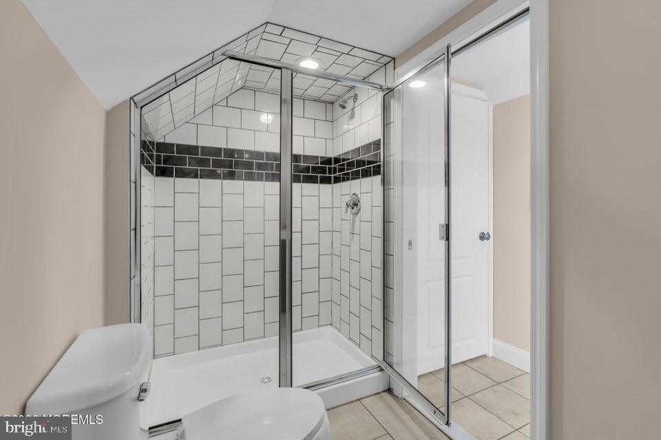 710 Newport Avenue - Photo 25
