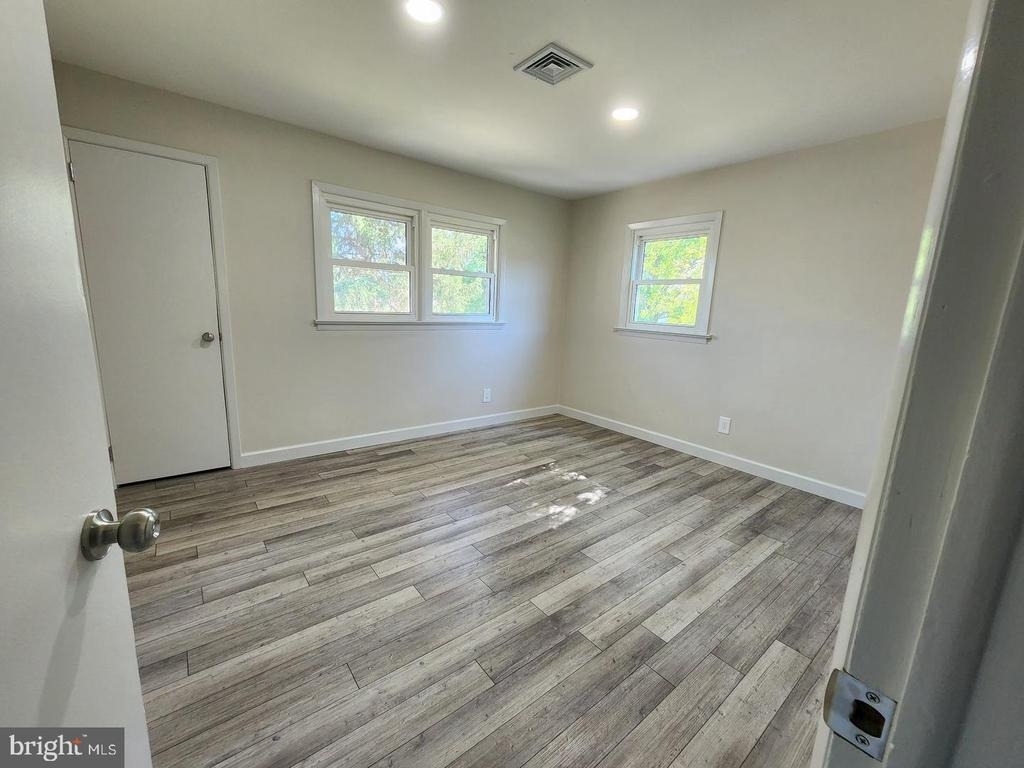 27 Weyburne Road - Photo 12