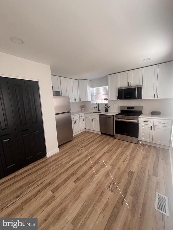 35 W Lakeview Avenue - Photo 9
