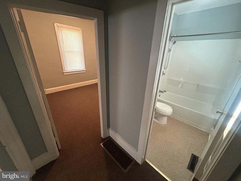 143 Lafayette Street - Photo 5