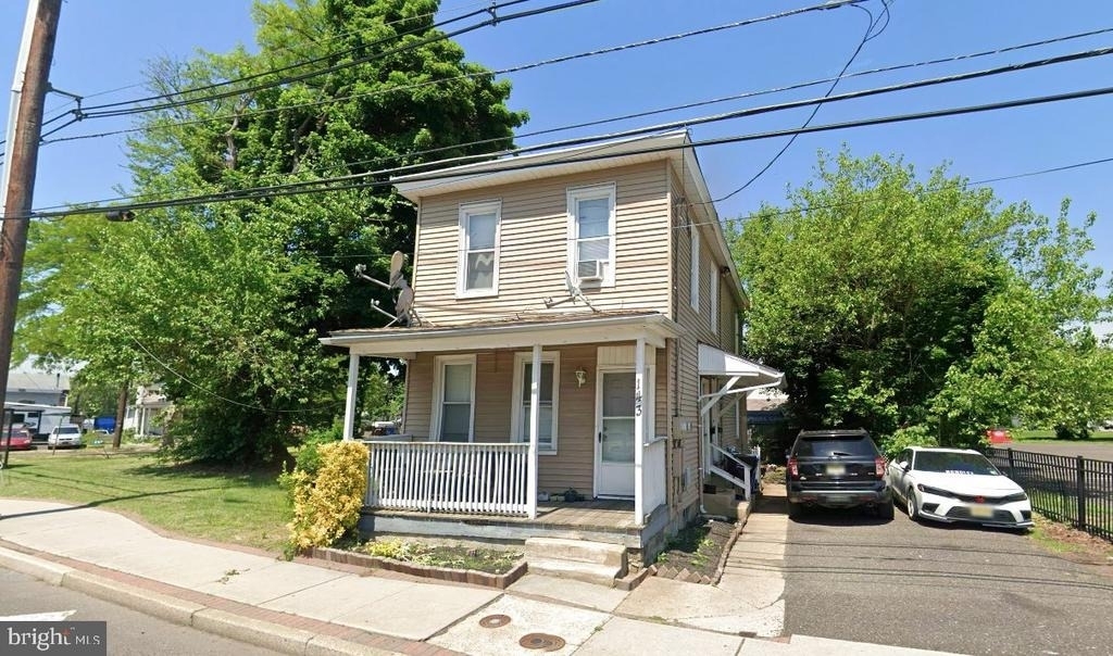 143 Lafayette Street - Photo 10