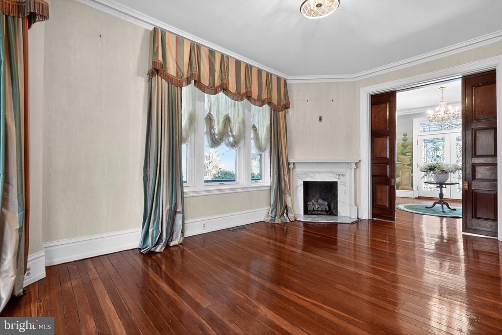 500 Chester Avenue - Photo 4