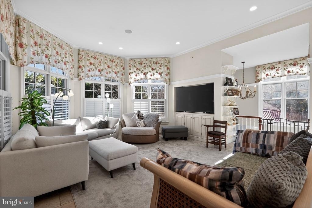 500 Chester Avenue - Photo 15