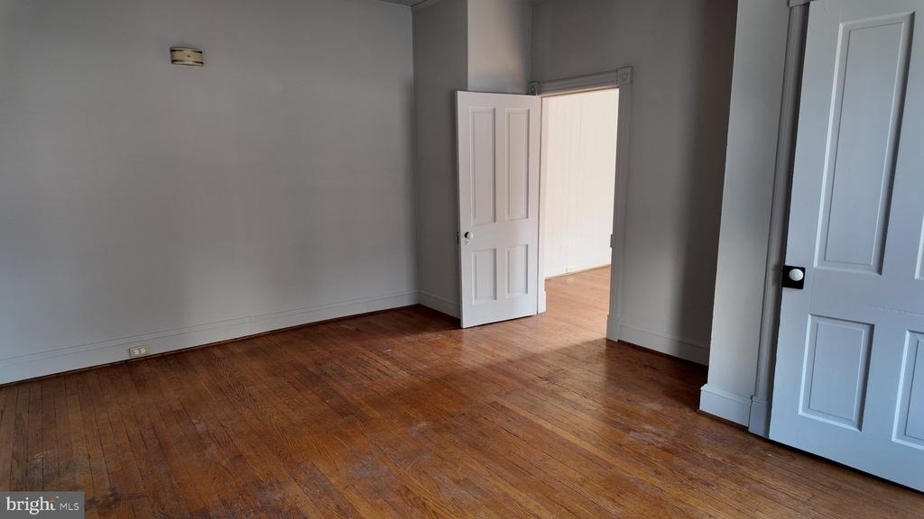 787-789 S Potomac Street - Photo 10