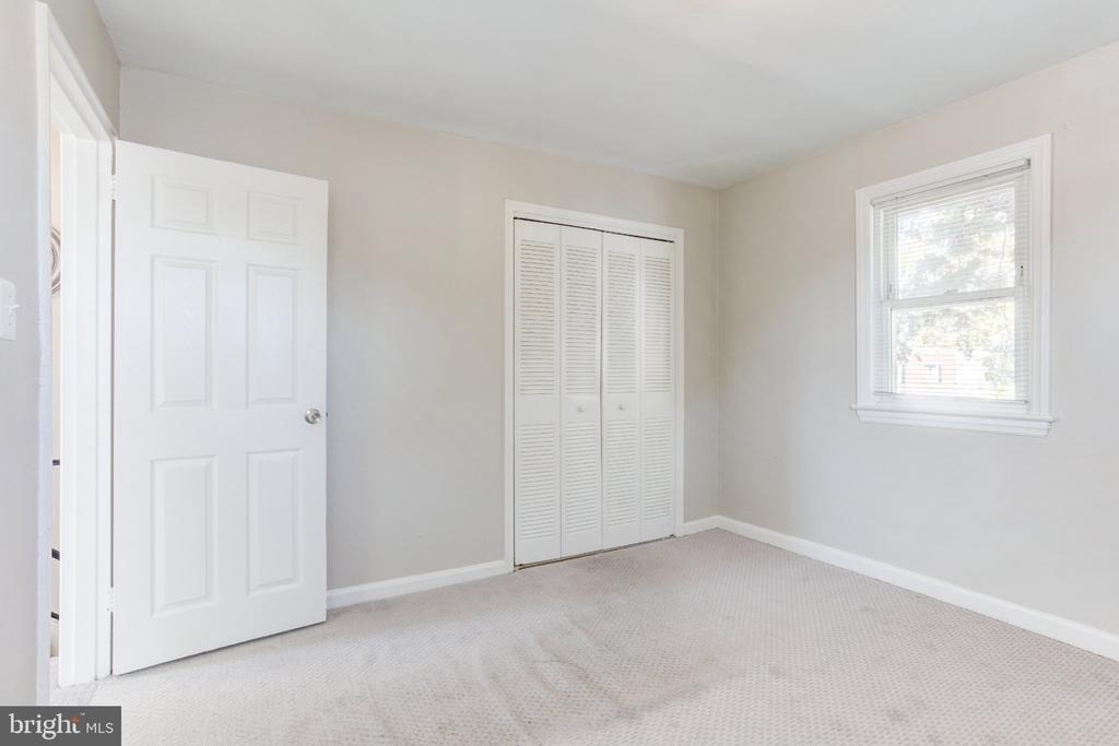 3835 26th Avenue - Photo 13