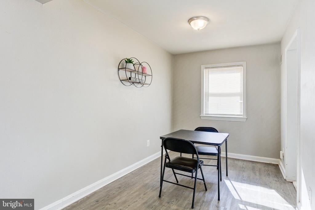3835 26th Avenue - Photo 5
