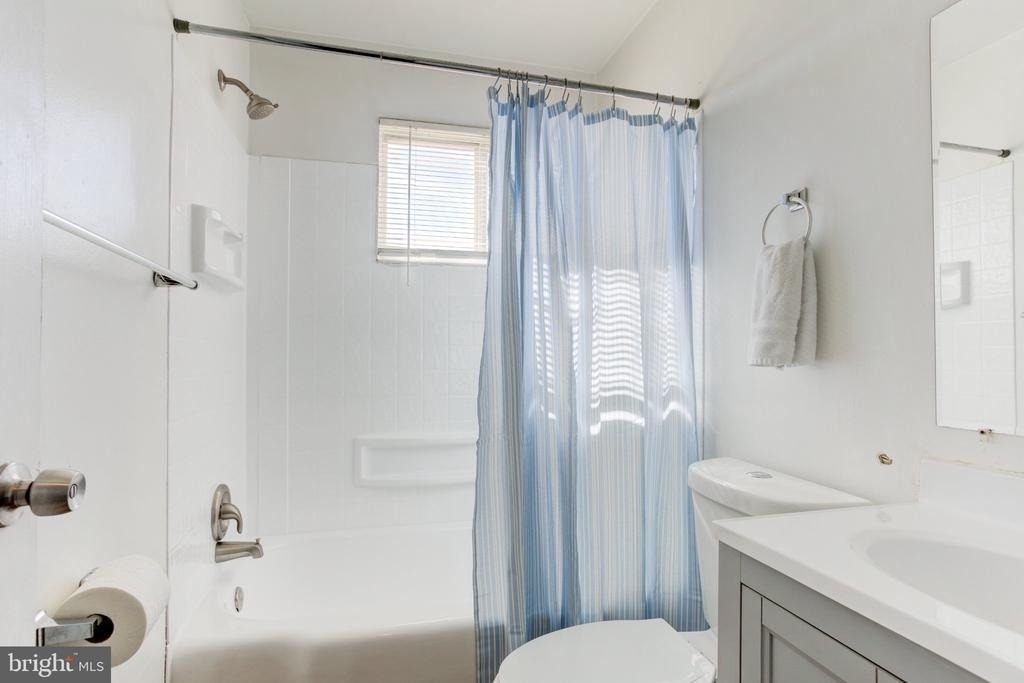 3835 26th Avenue - Photo 17