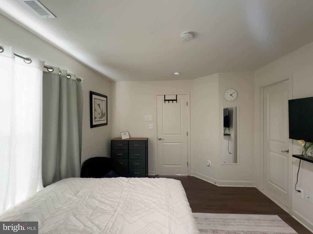 9808 Wood Glen Terrace - Photo 2