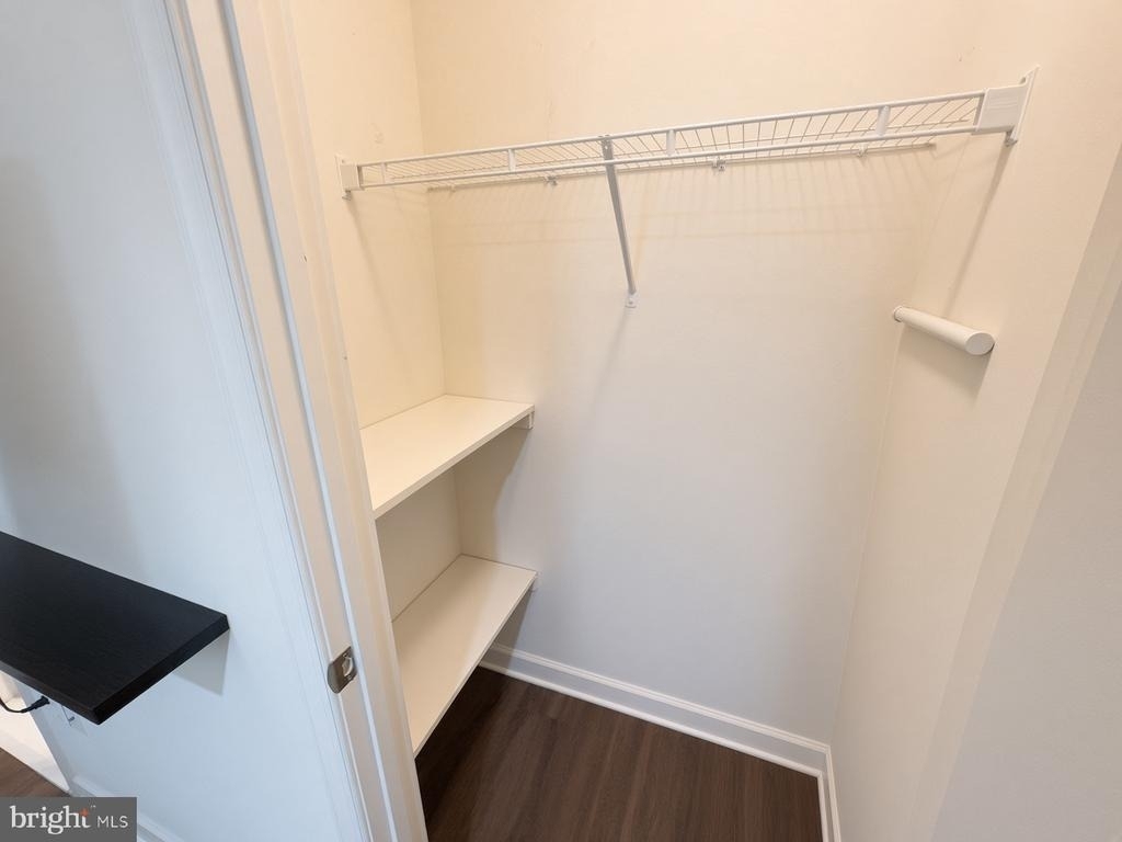 9808 Wood Glen Terrace - Photo 8
