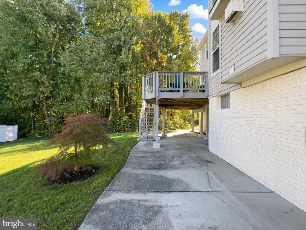 3119 Applegate Terrace - Photo 11