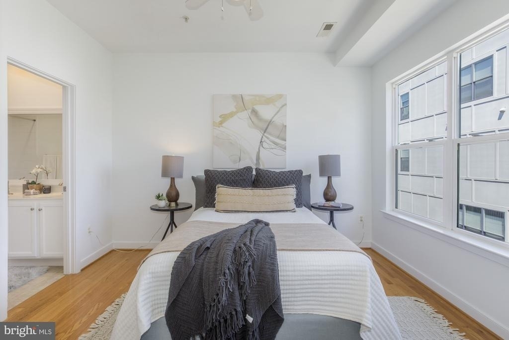 4548 Longfellow Street - Photo 23