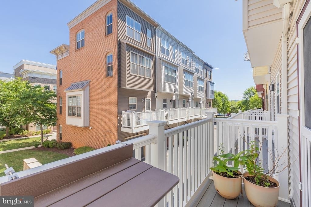 4548 Longfellow Street - Photo 20