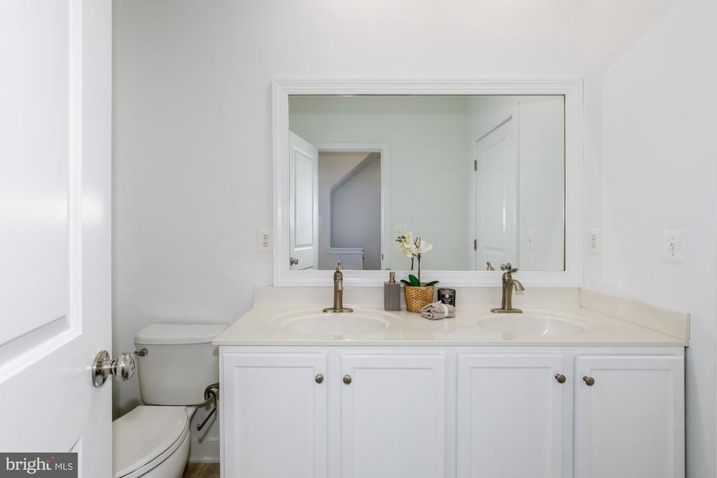 4548 Longfellow Street - Photo 28