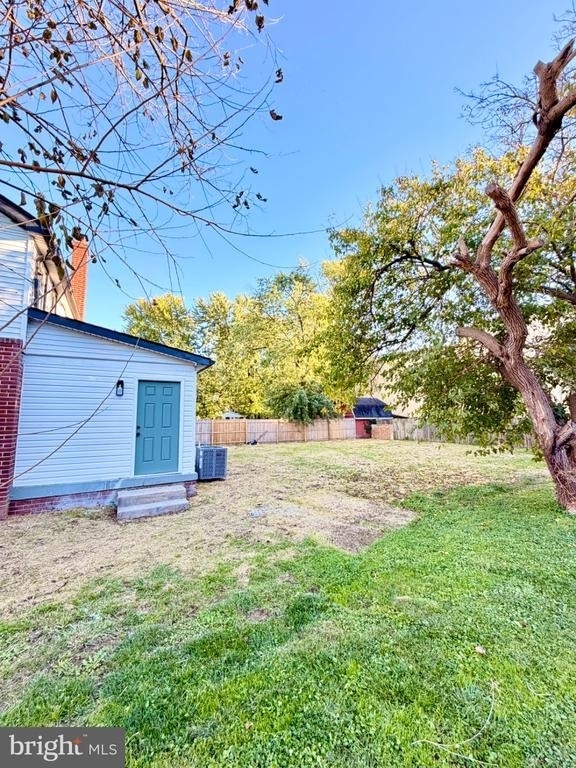 104 Irving Street - Photo 24