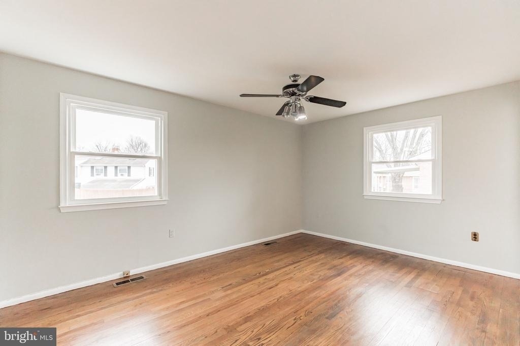 12814 Whiteholm Drive - Photo 9
