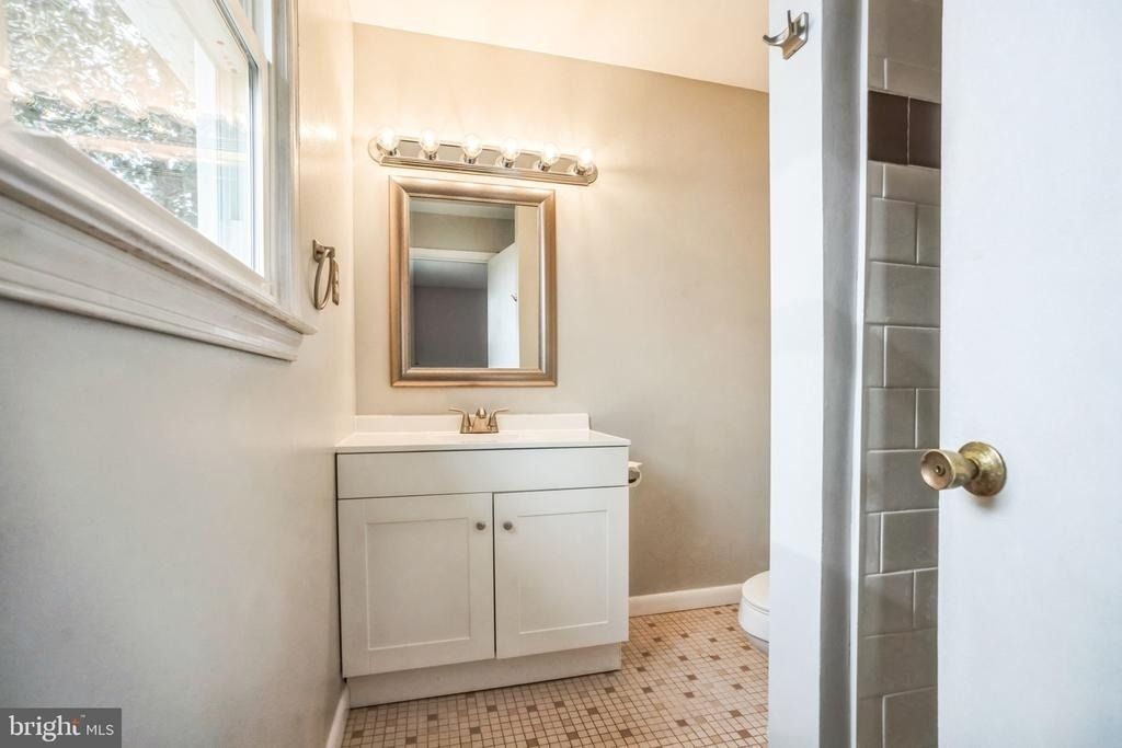 12814 Whiteholm Drive - Photo 17