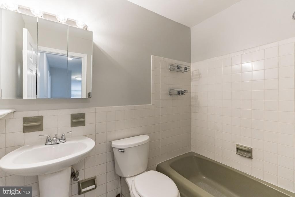 12814 Whiteholm Drive - Photo 16