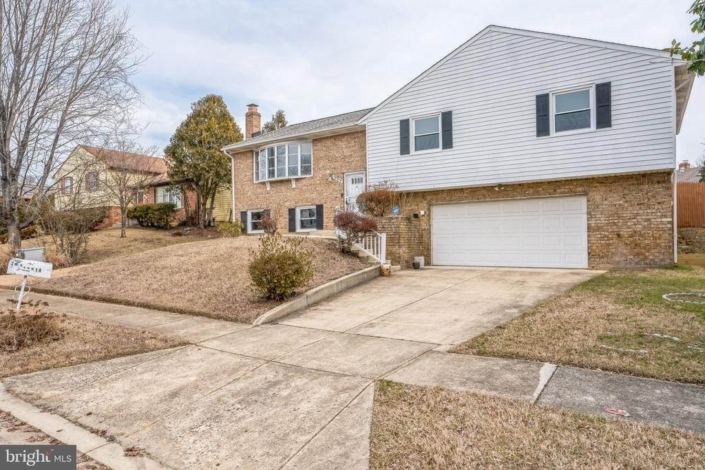 12814 Whiteholm Drive - Photo 1