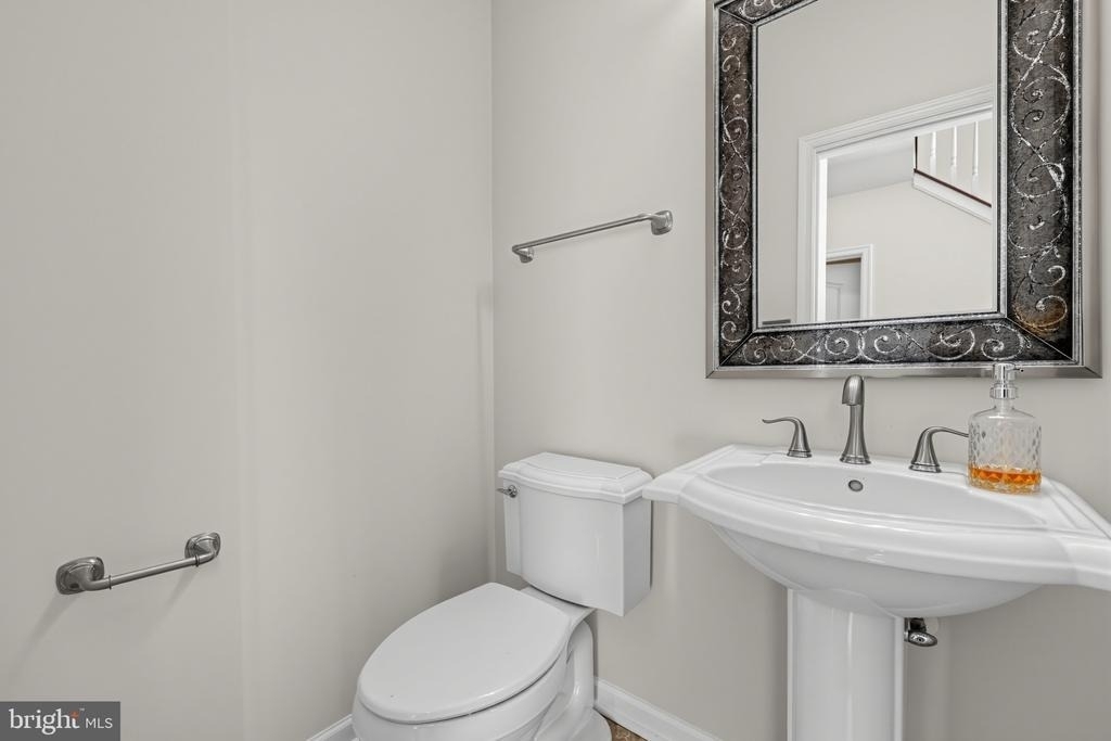 12014 Crestwood Avenue S - Photo 7