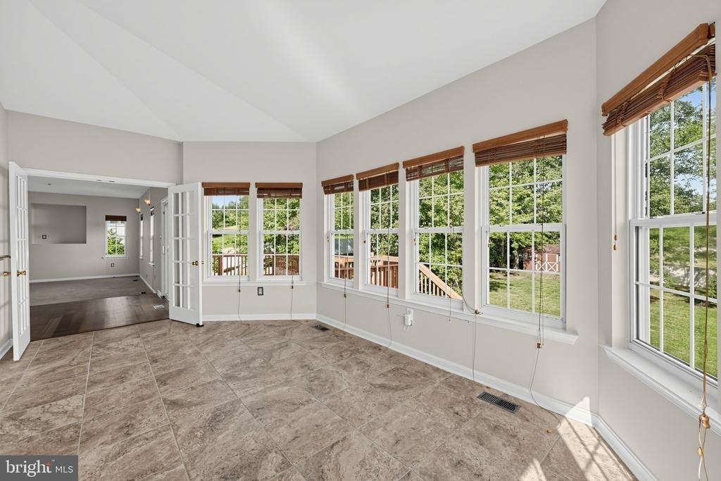 12014 Crestwood Avenue S - Photo 4