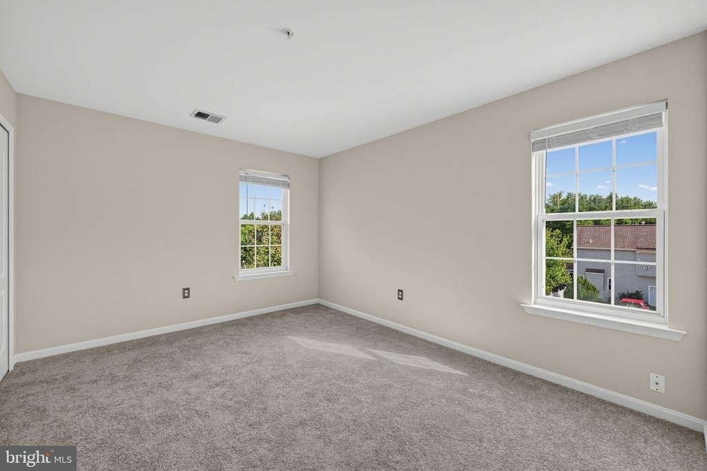12014 Crestwood Avenue S - Photo 15