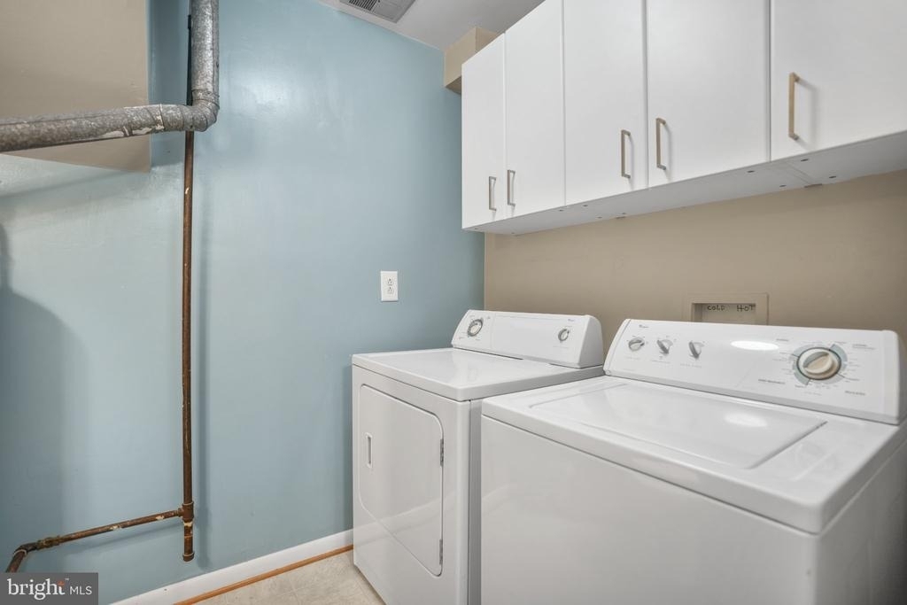 9695 Hitching Post Lane - Photo 10