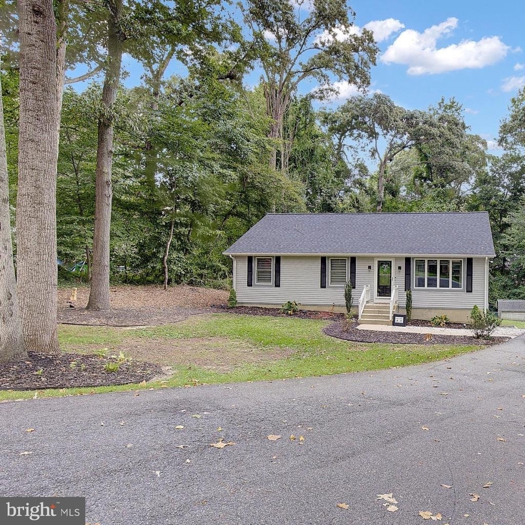 5822 Long Beach Drive - Photo 2