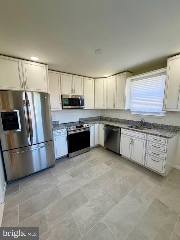 7008 Railway Avenue - Photo 6