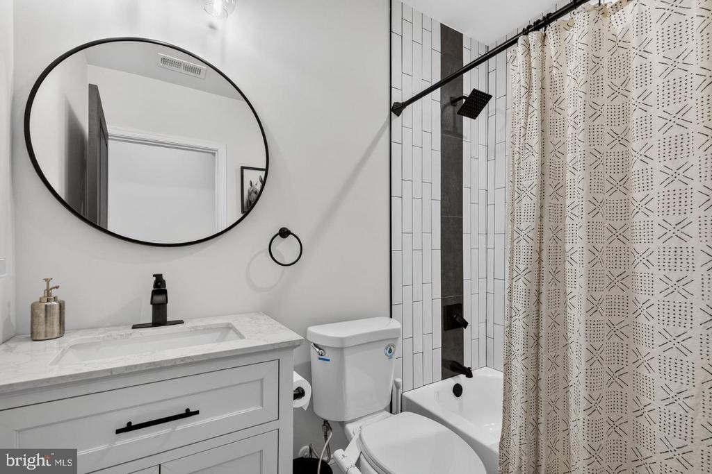 4505 Maine Avenue - Photo 9