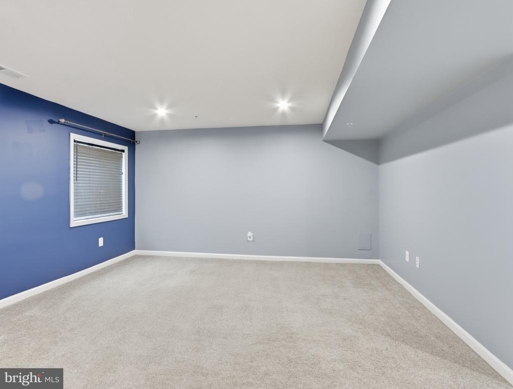 807 Boxwood Drive - Photo 34