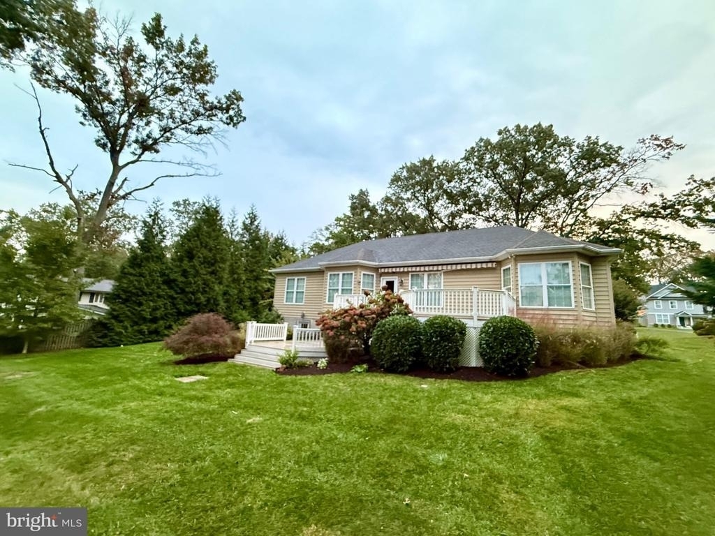 8328 Oakwood Road - Photo 35
