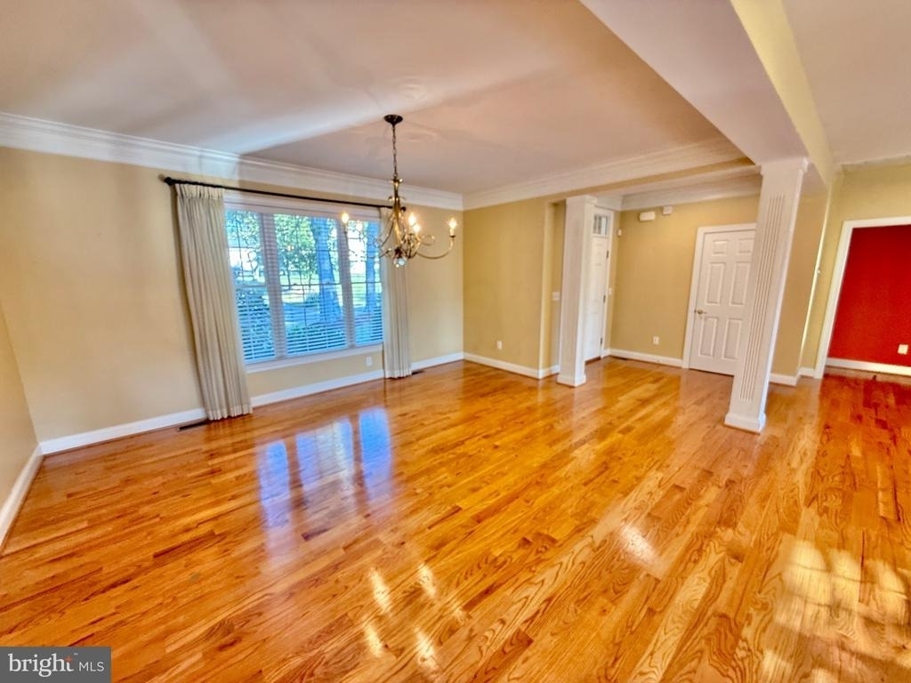 8328 Oakwood Road - Photo 4