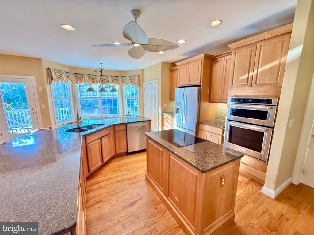 8328 Oakwood Road - Photo 11
