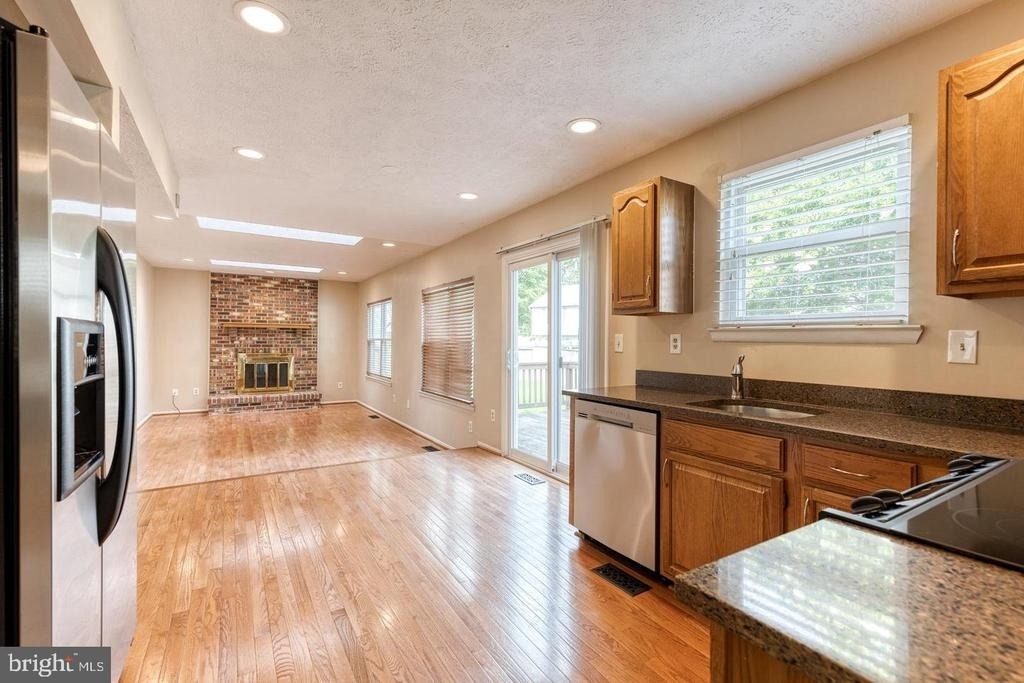 7846 Dero Drive - Photo 10