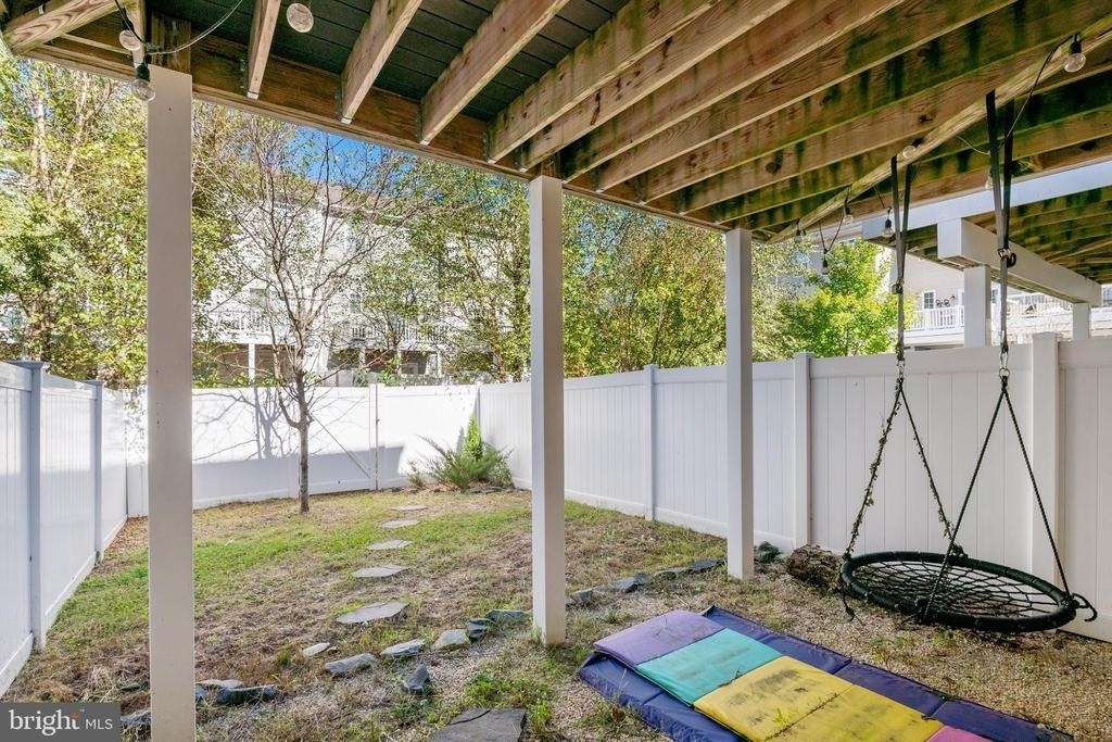 518 Kinglets Roost Lane - Photo 19