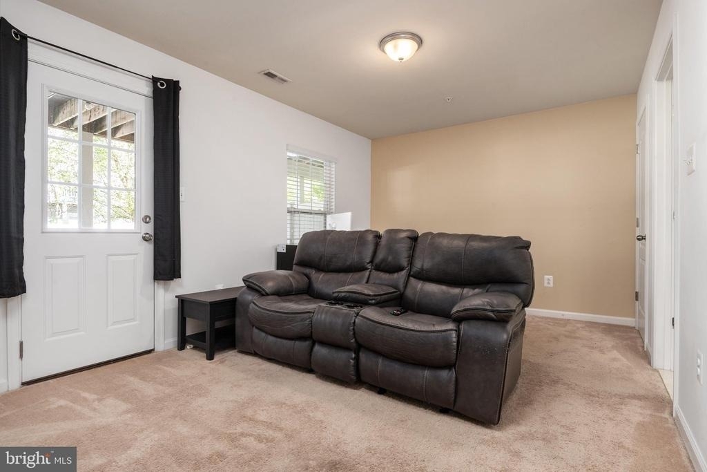 518 Kinglets Roost Lane - Photo 2