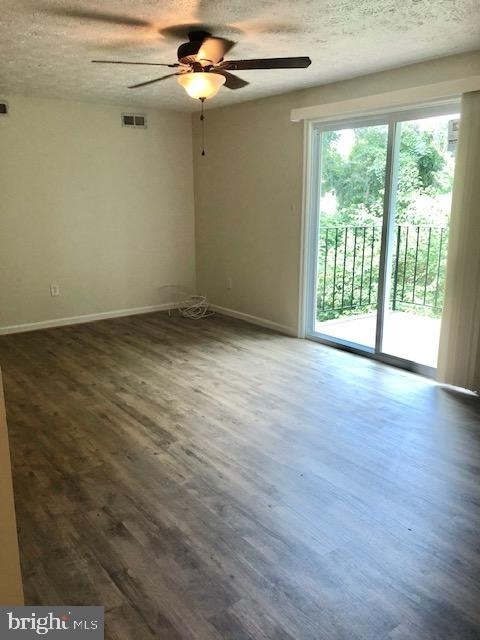 3500 Kingsley Court - Photo 3