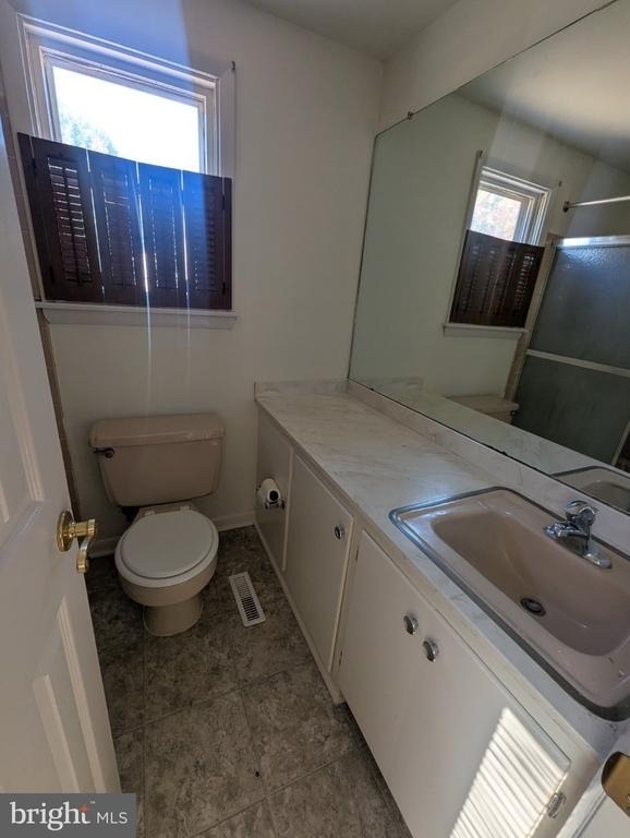 847 Woodcrest - Photo 17