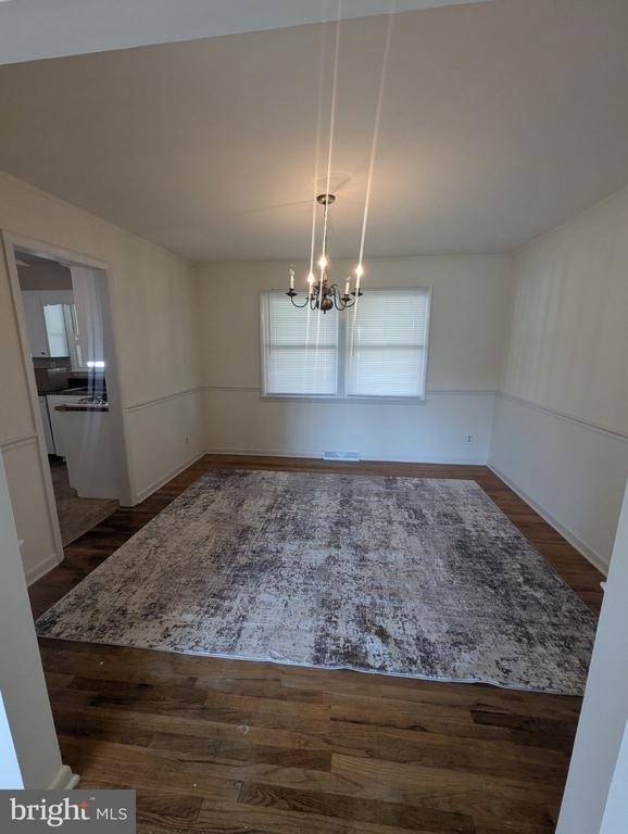 847 Woodcrest - Photo 3