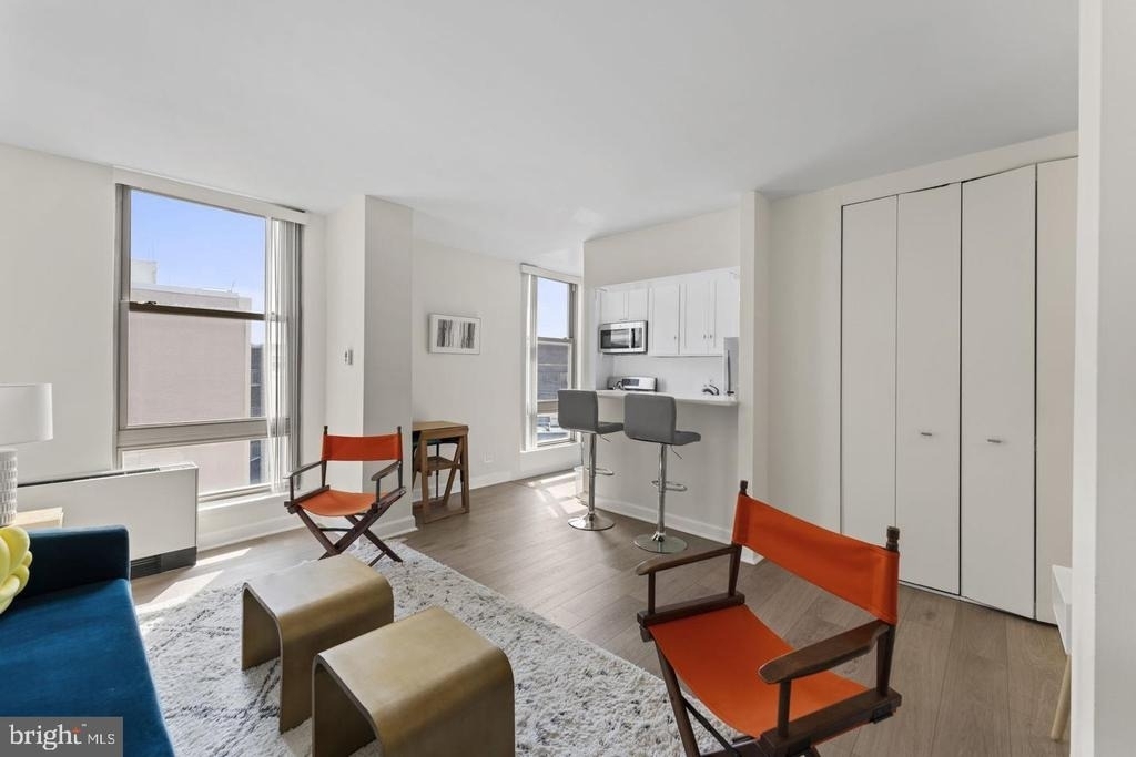 1260 21st Street Nw - Photo 1