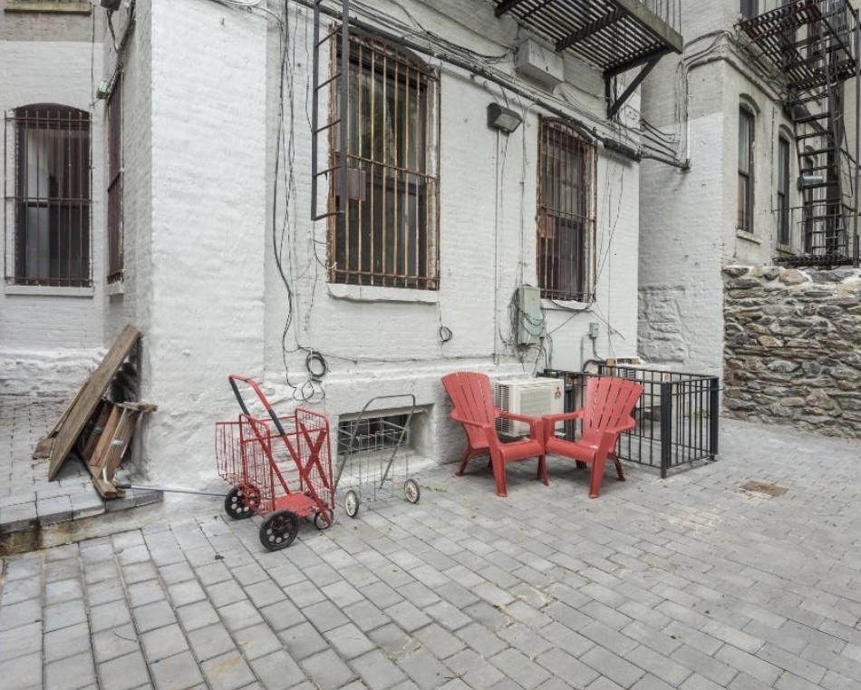 West 103rd Street - Photo 6