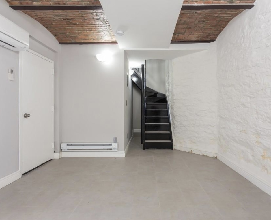 West 103rd Street - Photo 4