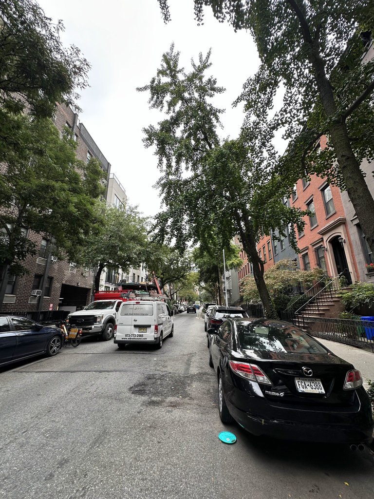 235 West 22nd Street, New York, NY 10011 - Photo 1