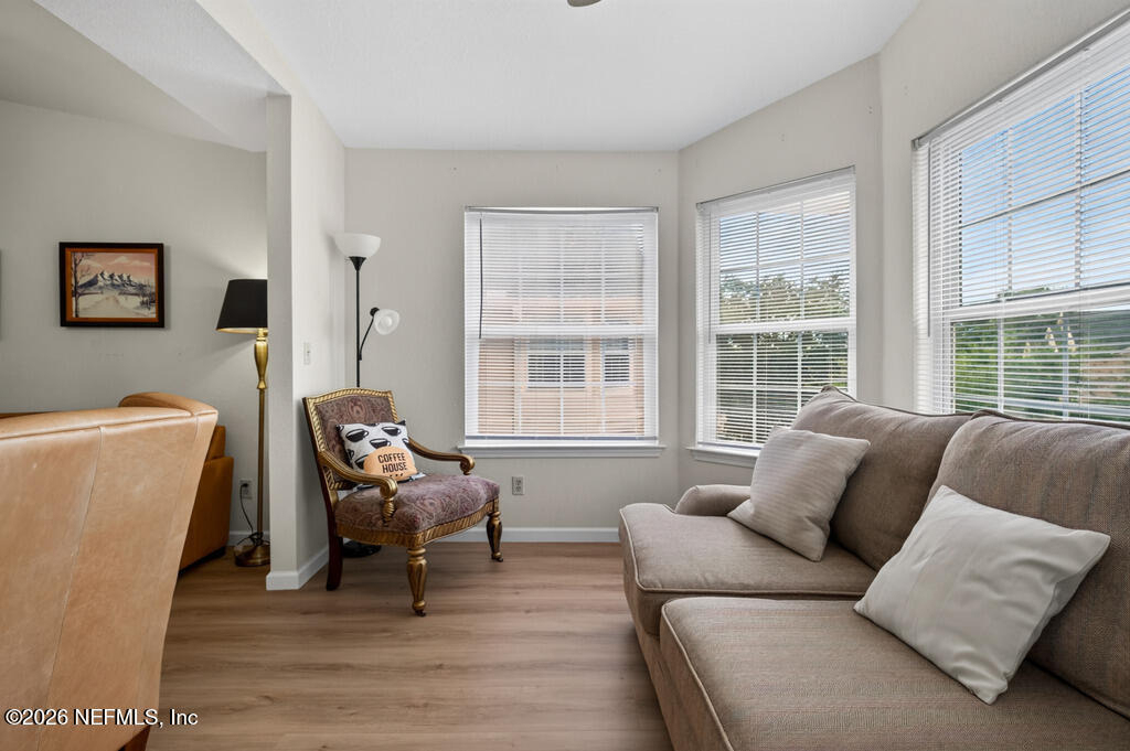 13810 Sutton Park Drive N - Photo 29