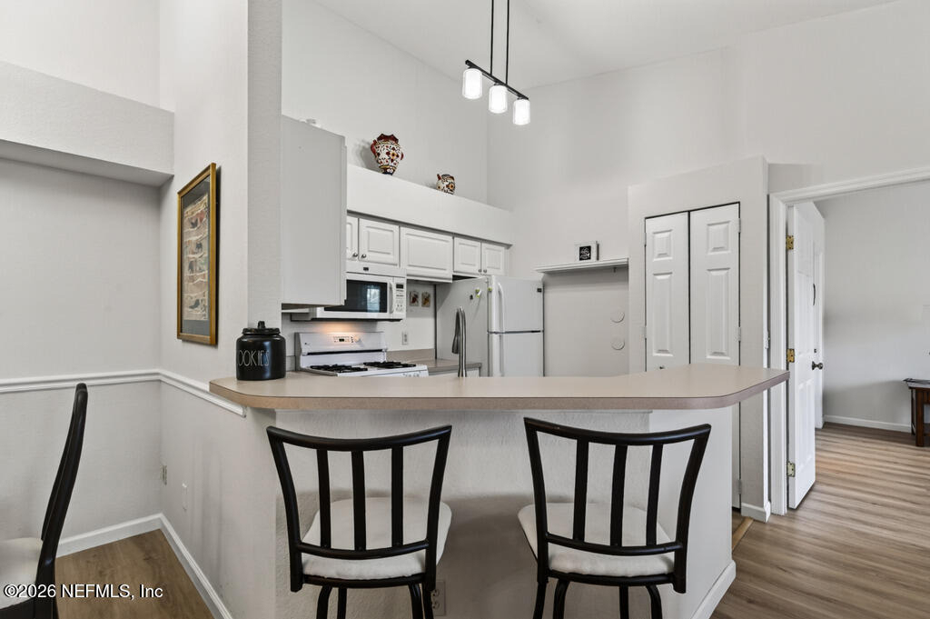 13810 Sutton Park Drive N - Photo 15
