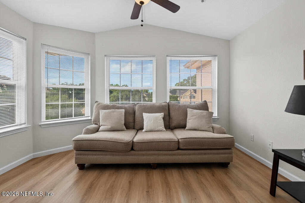 13810 Sutton Park Drive N - Photo 28