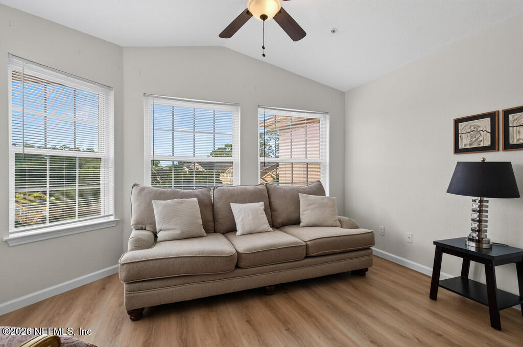 13810 Sutton Park Drive N - Photo 27