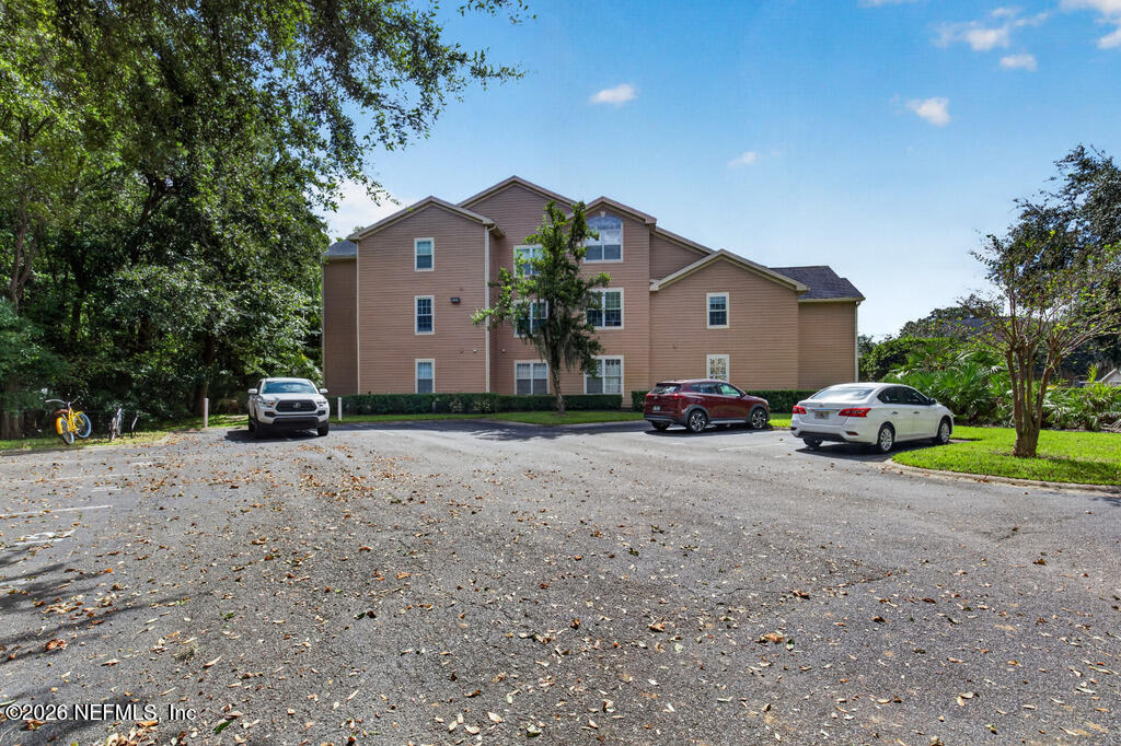 13810 Sutton Park Drive N - Photo 71
